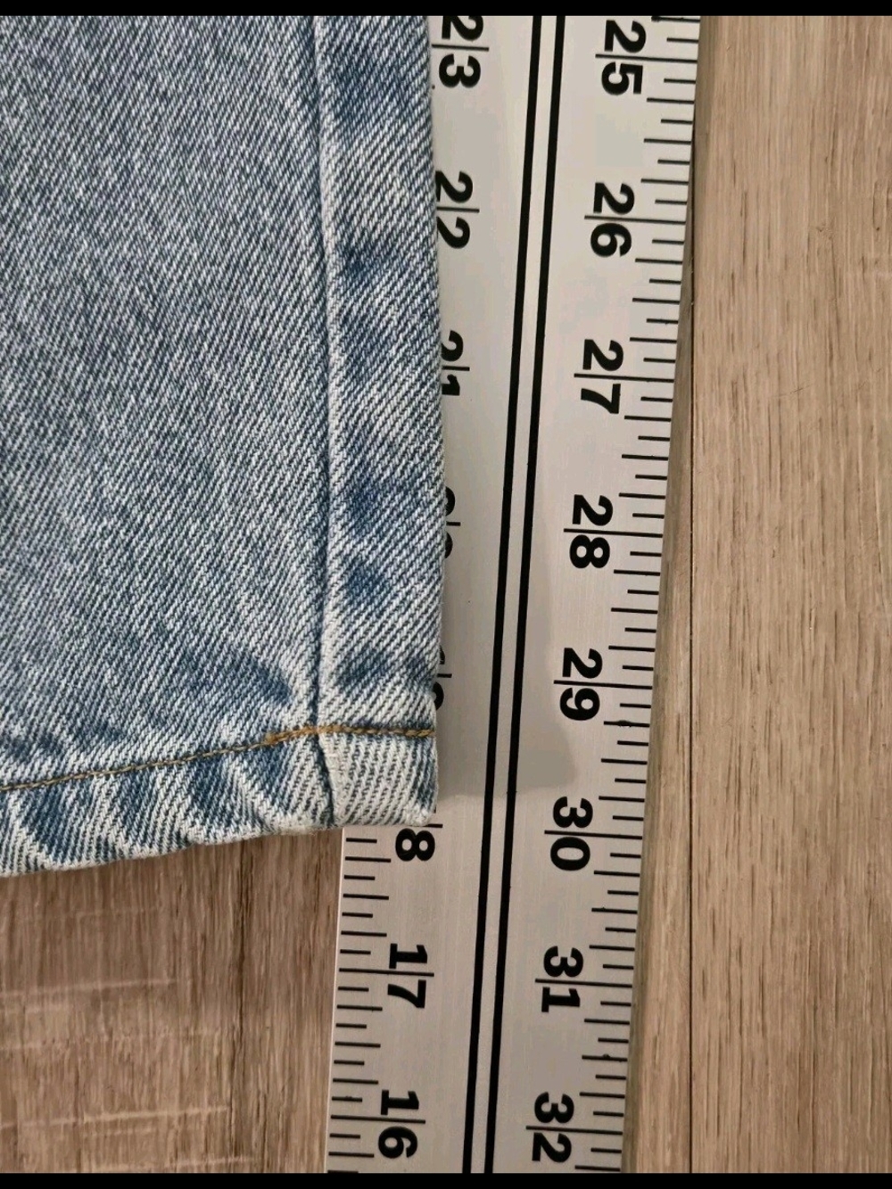 Armani Jeans Mens Blue Jeans Sz 34x32 Denim 90s Light Wash Straight Leg VTG USA - Picture 5 of 15